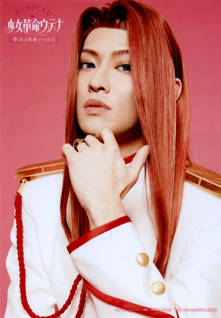 Shuffle Portrait Touga 02